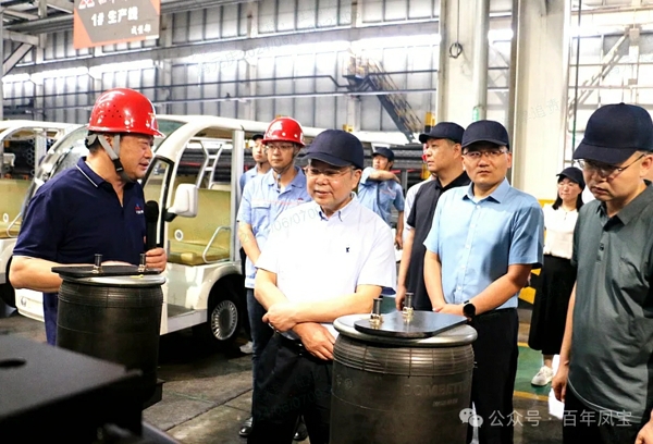 高拓到完美官方在线入口重科调研指导科技创新工作